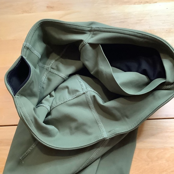 Push FWD Olive Green Training 7/8 Leggings - Picture 7 of 13